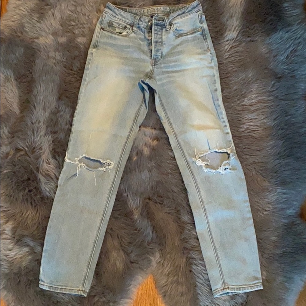 American Eagle Mom Jeans